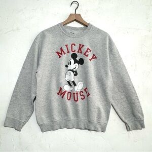 Disney Mickey Mouse Grey Graphic Sweatshirt Crewneck Size M Vintage Style